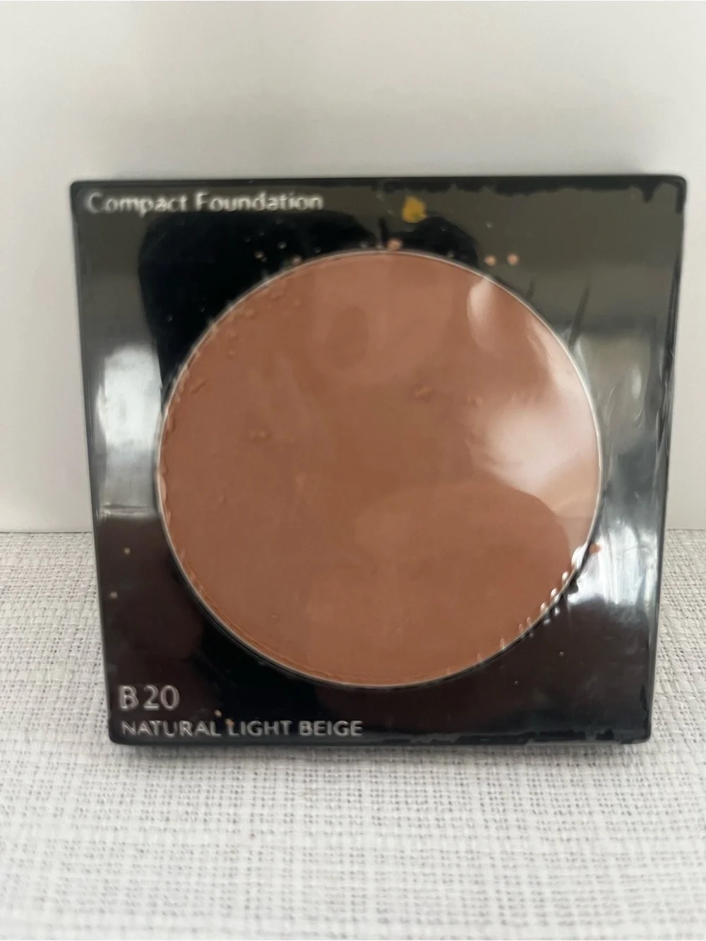 Shiseido Compact Foundation refill B20 Natural Light Beige - New.